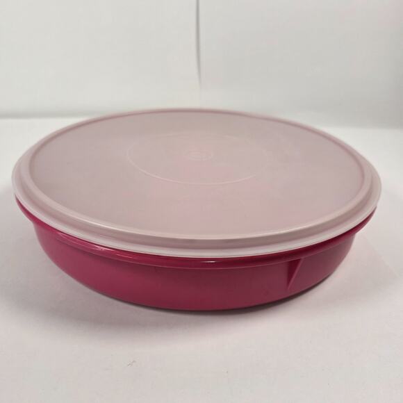 Tupperware 242-5 12" Pink Round Pie/ Cupcake/Cookie Container W/Lid 224-16 - Picture 1 of 8